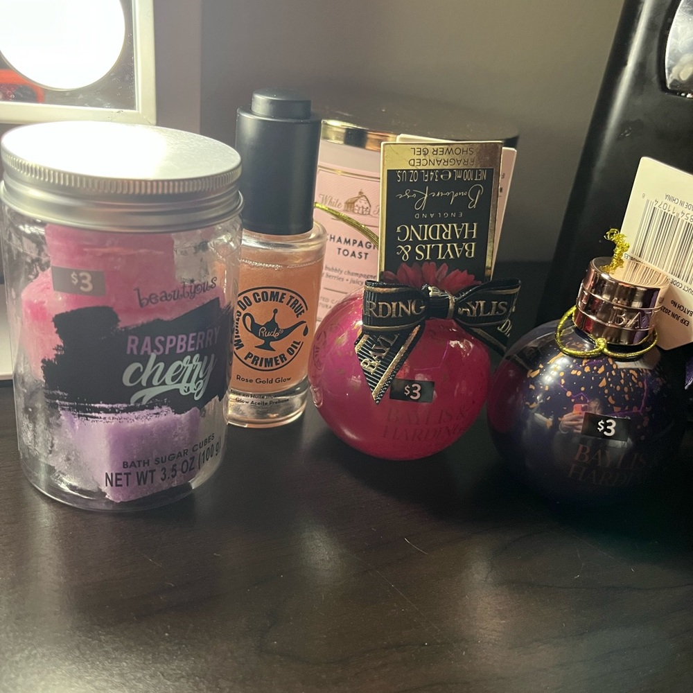 bath things